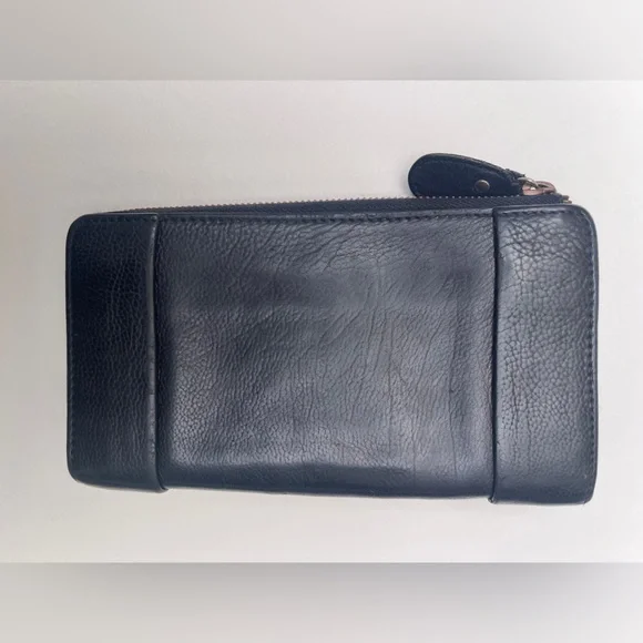 Chloe Elise Long Twist Lock Black and Gold Leather Wallet - Picture 14 of 16